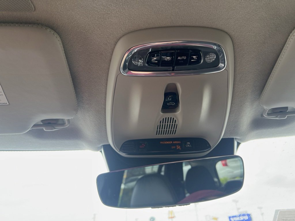 Used 2022 Volvo XC90 T6 Inscription w/ Lounge Package image 26