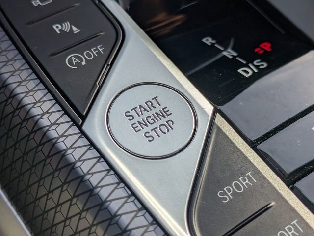 Used 2026 BMW M440i Convertible image 33