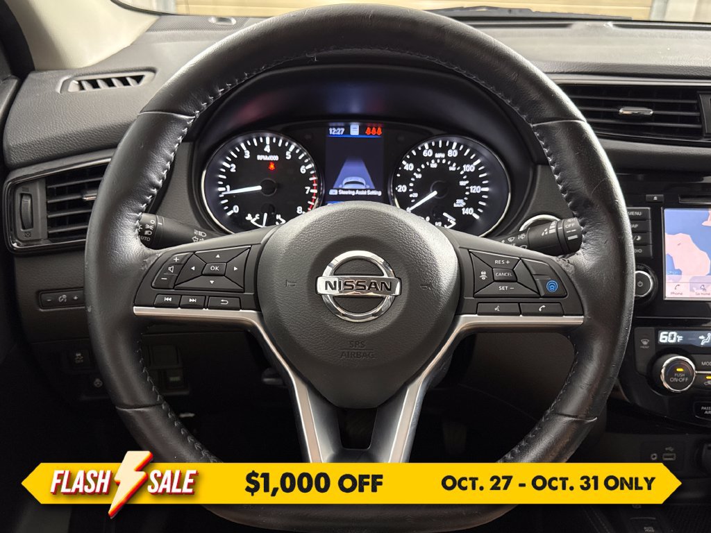 Used 2020 Nissan Rogue Sport SL FWD image 14