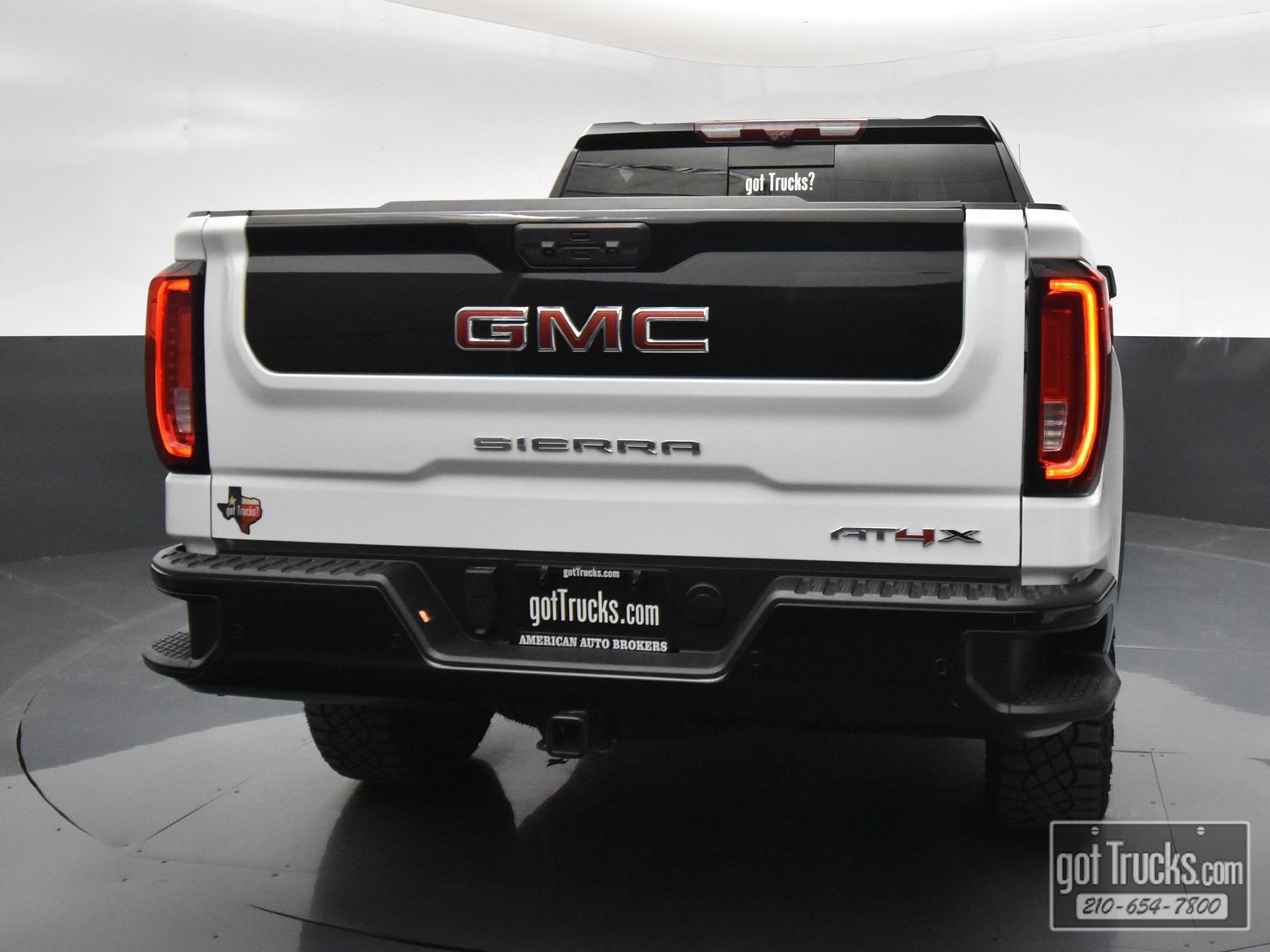 Used 2024 GMC Sierra 1500 AT4X AWD/4WD image 6