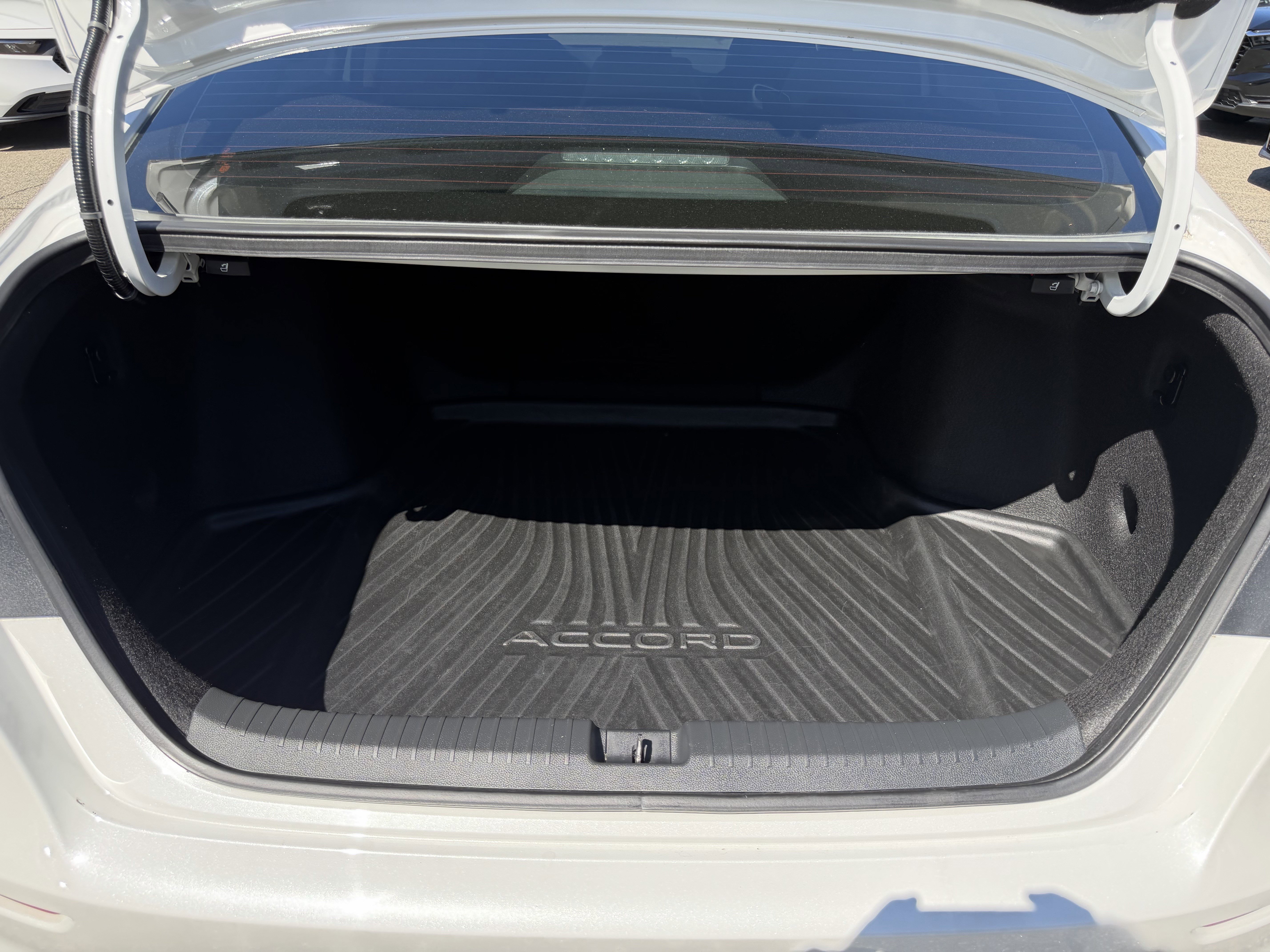 Certified 2024 Honda Accord EX image 30