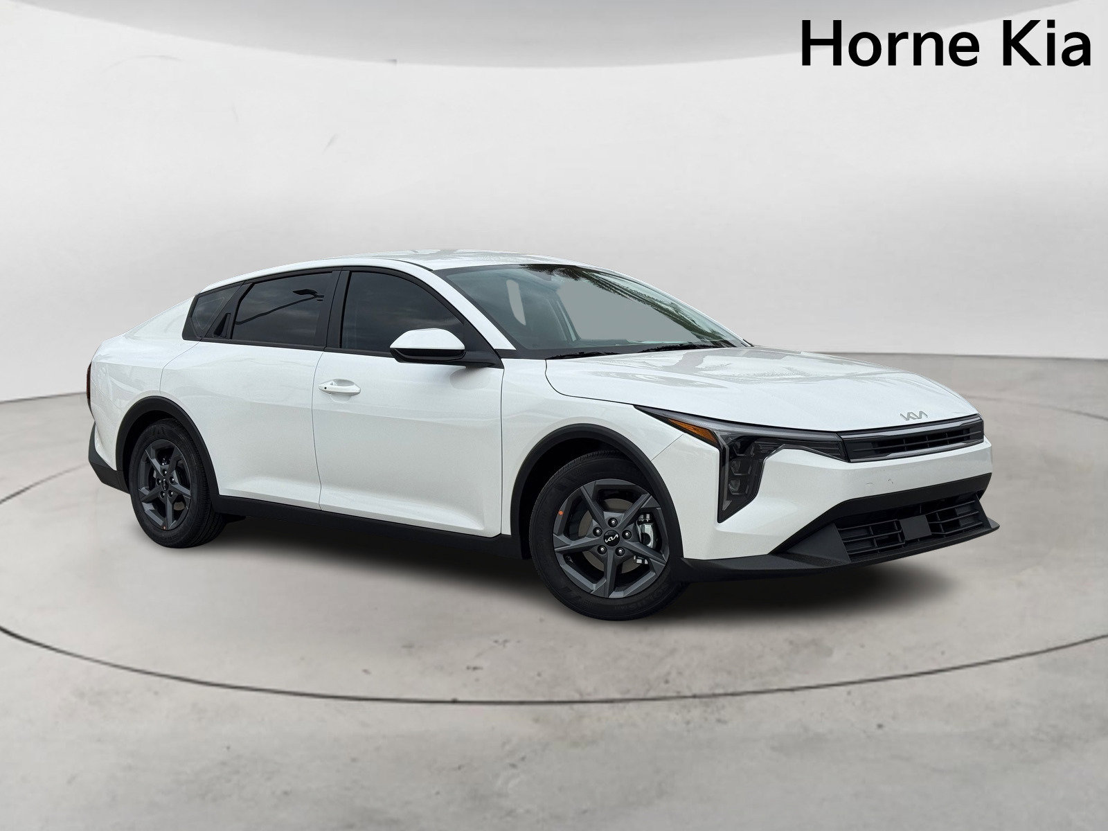 New 2026 Kia K4 LXS image 2