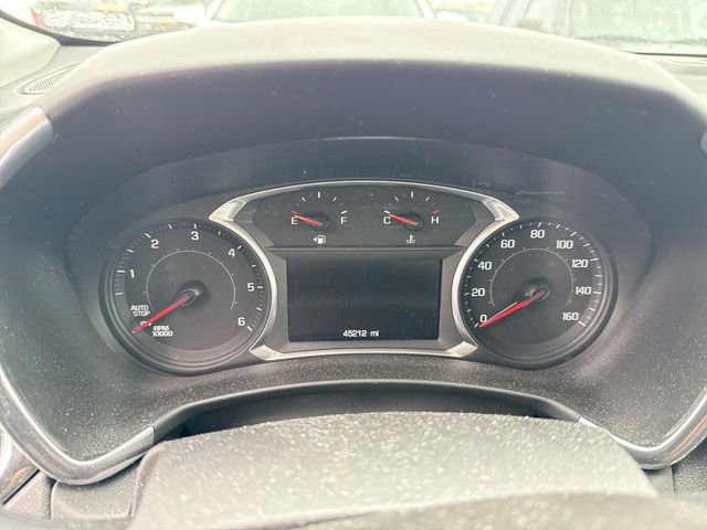 Used 2018 Chevrolet Equinox LT w/ Sun & Infotainment Package image 11