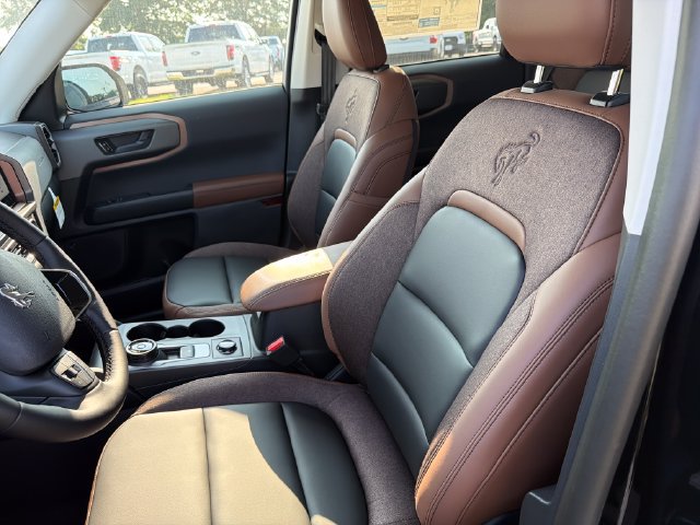 New 2026 Ford Bronco Sport Outer Banks w/ Outer Banks Tech Package+ AWD/4WD image 17