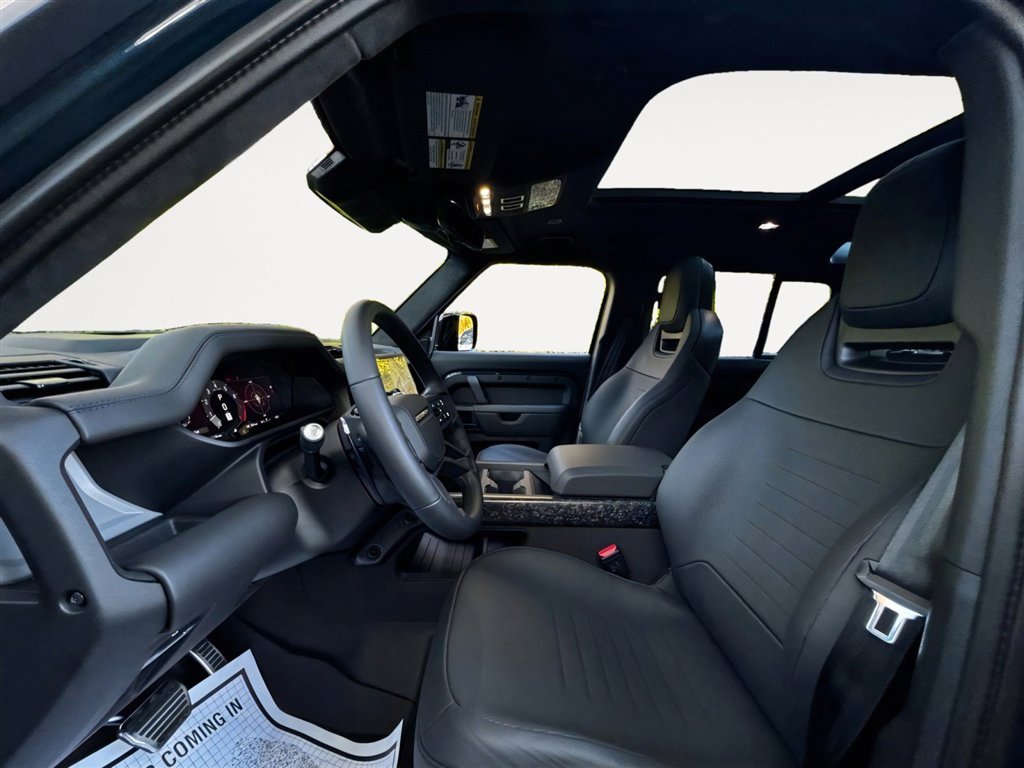 New 2026 Land Rover Defender 110 OCTA image 10