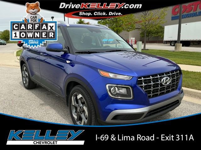 Used 2026 Hyundai Venue SEL FWD image 1
