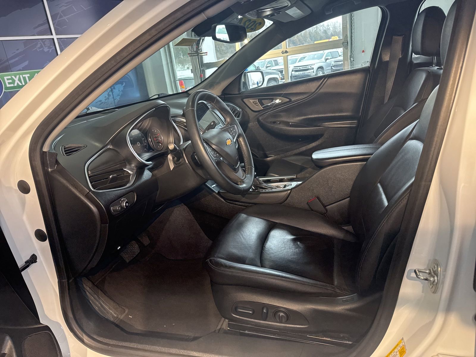 Used 2024 Chevrolet Malibu LT image 19