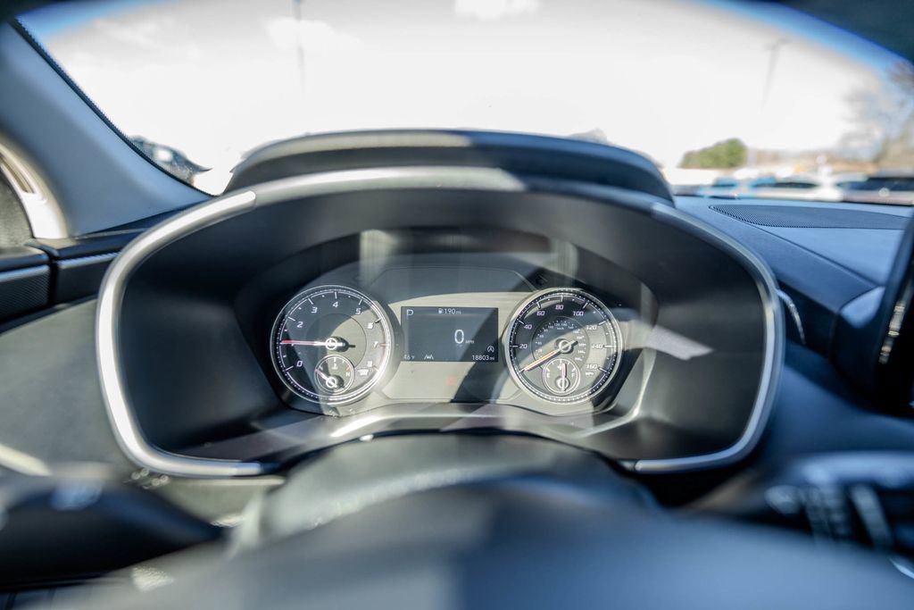 Certified 2023 Hyundai Santa Fe SEL image 17