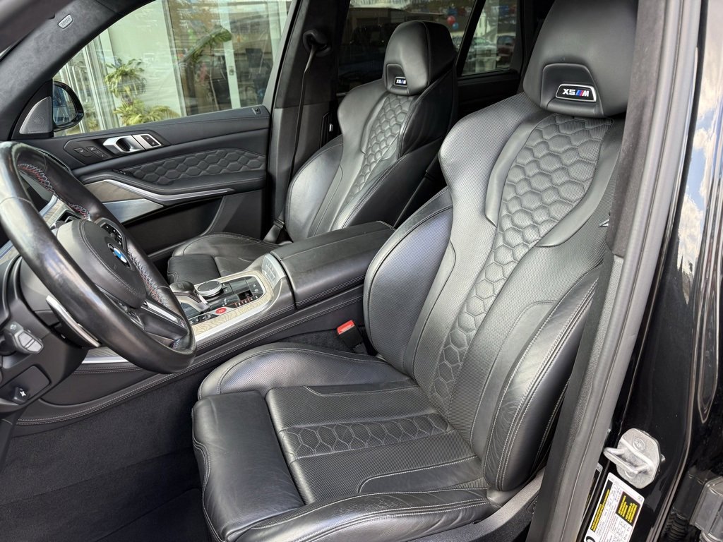 Used 2021 BMW X5 M w/ Executive Package image 8