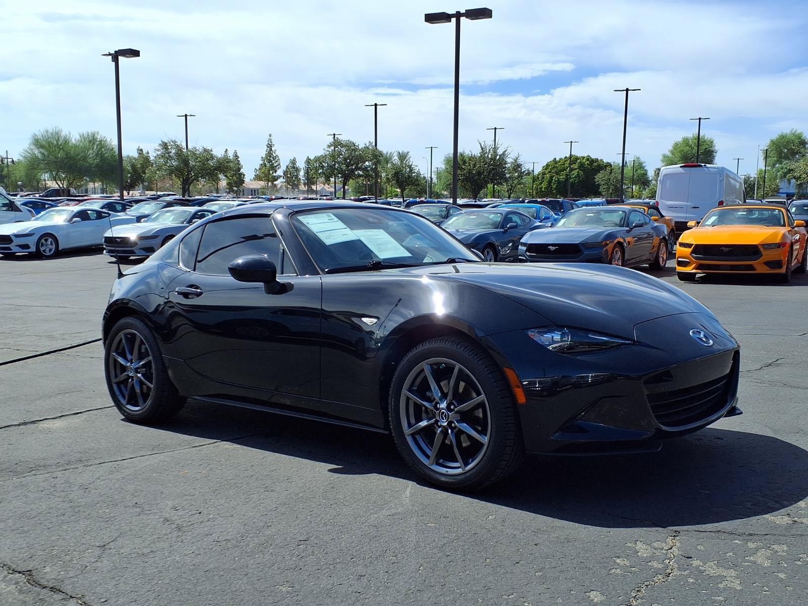 Used 2019 MAZDA MX-5 Miata RF Grand Touring RWD image 8