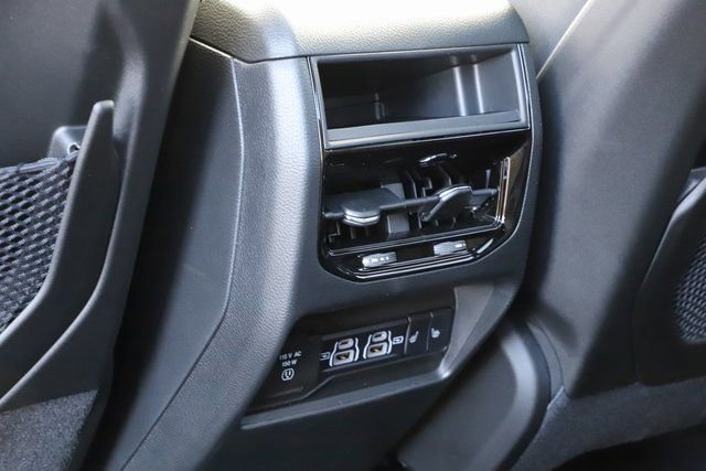 New 2025 Jeep Grand Cherokee Limited w/ Luxury Tech Group II AWD/4WD image 18