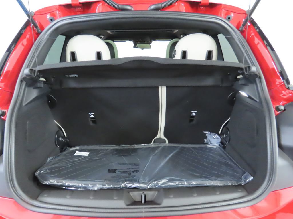 Used 2026 MINI Cooper 2-Door Hardtop FWD image 29