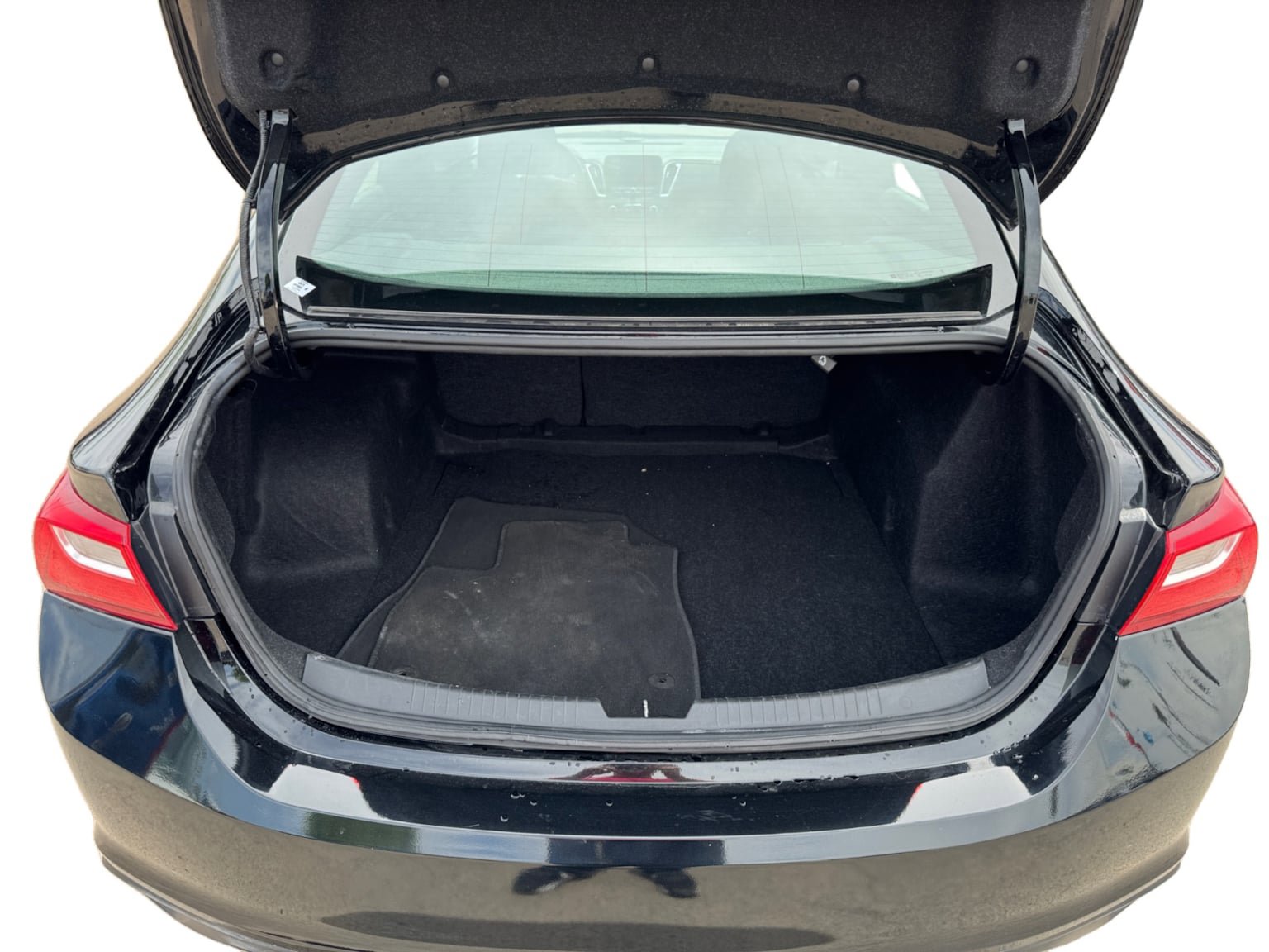 Used 2023 Chevrolet Malibu LT image 19
