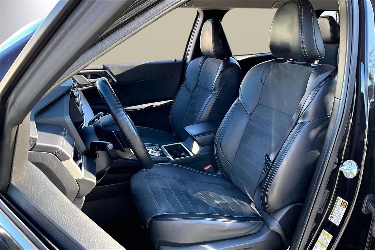 Used 2024 Mitsubishi Outlander SE image 21