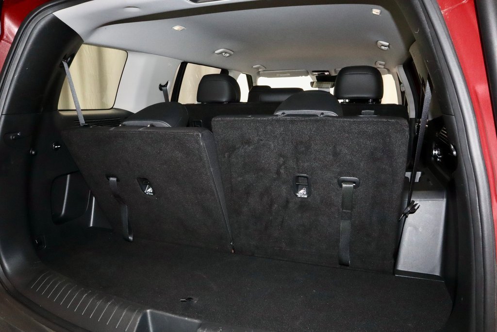 Used 2025 Hyundai Santa Fe SEL image 12