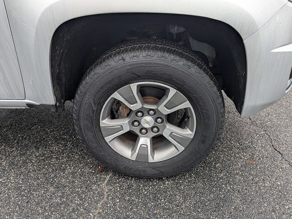Used 2016 Chevrolet Colorado Z71 AWD/4WD image 12