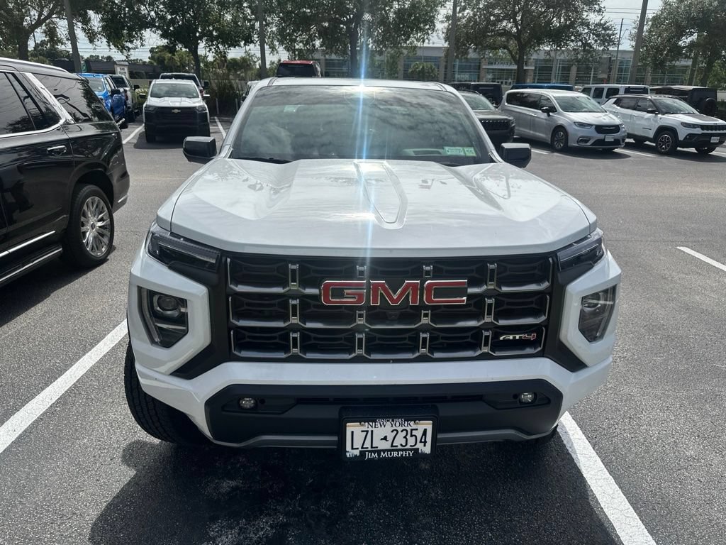 Used 2026 GMC Canyon AT4 w/ Technology Plus Package AWD/4WD image 2