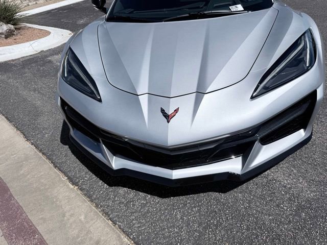 New 2026 Chevrolet Corvette E-Ray image 5