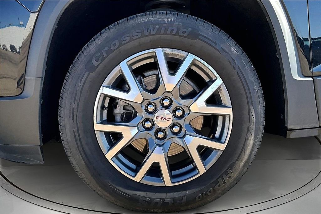 Used 2023 GMC Acadia SLT AWD/4WD image 32