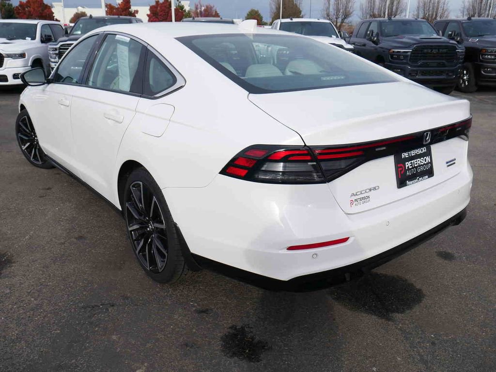 Used 2024 Honda Accord Touring image 17