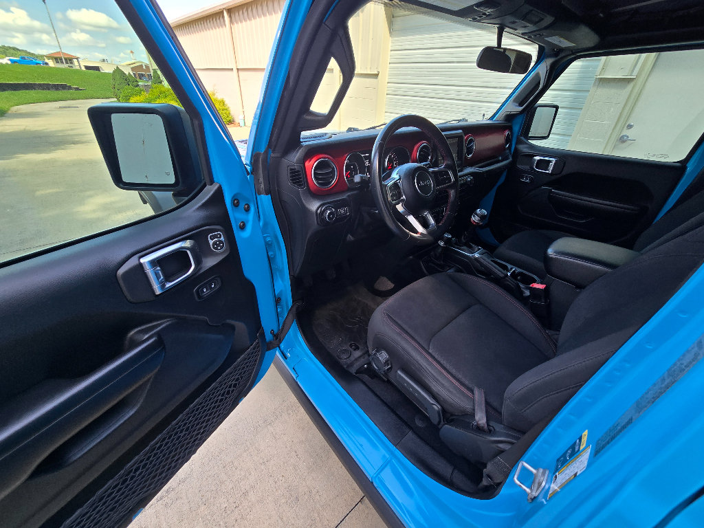 Used 2021 Jeep Wrangler Unlimited Rubicon AWD/4WD image 10