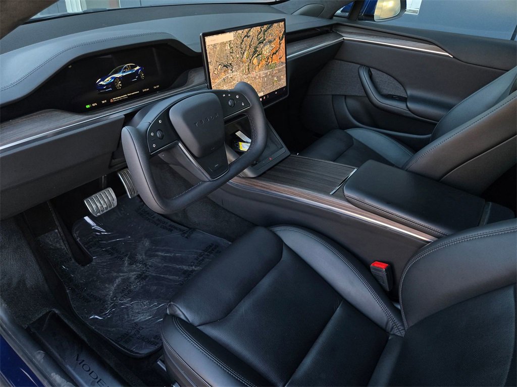 Used 2023 Tesla Model S image 9