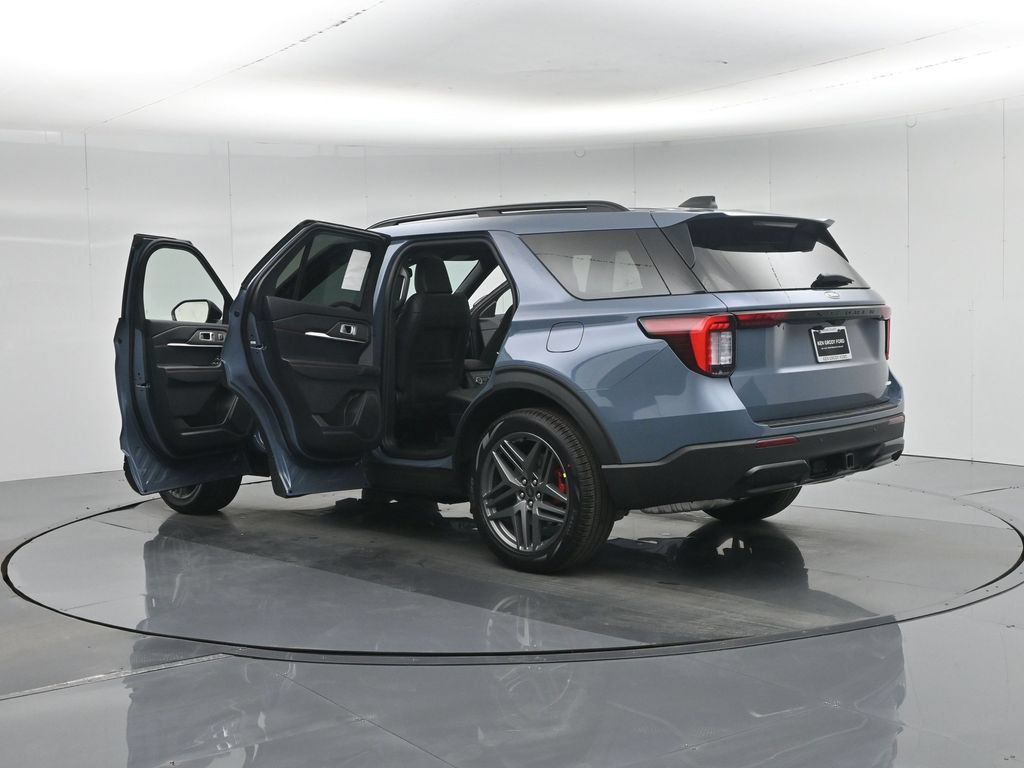 New 2026 Ford Explorer ST-Line w/ ST-Line Street Pack AWD/4WD image 33