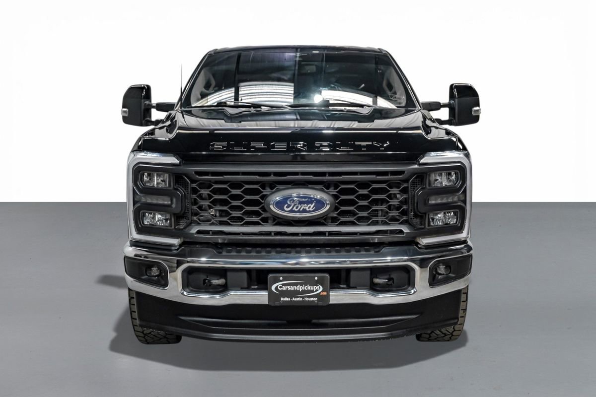 Used 2023 Ford F250 Lariat w/ Sport Appearance Package image 3