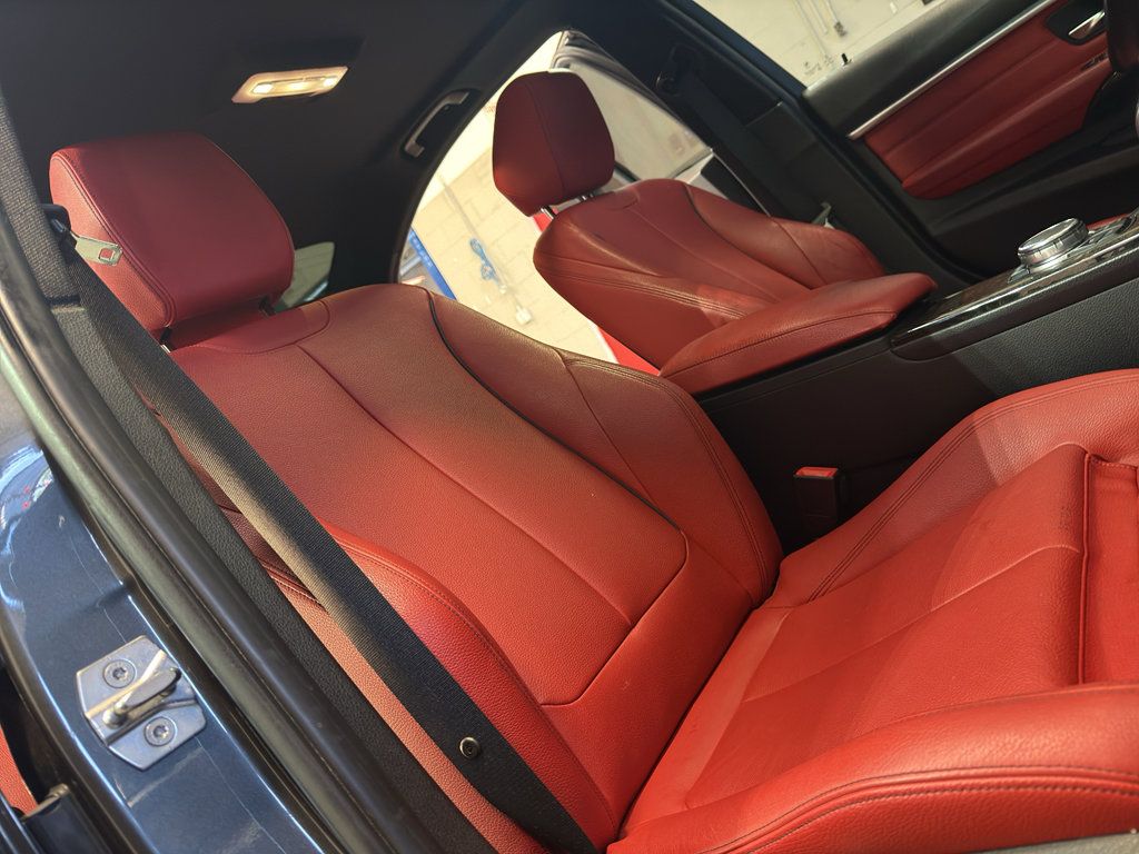 Used 2016 BMW 328i xDrive Sedan AWD/4WD image 22