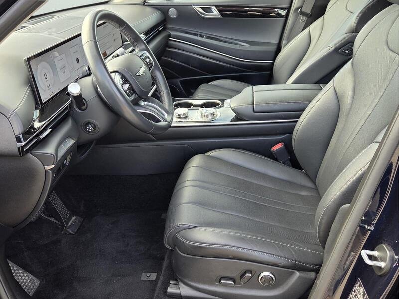 Used 2025 Genesis GV80 2.5T Standard AWD/4WD image 10