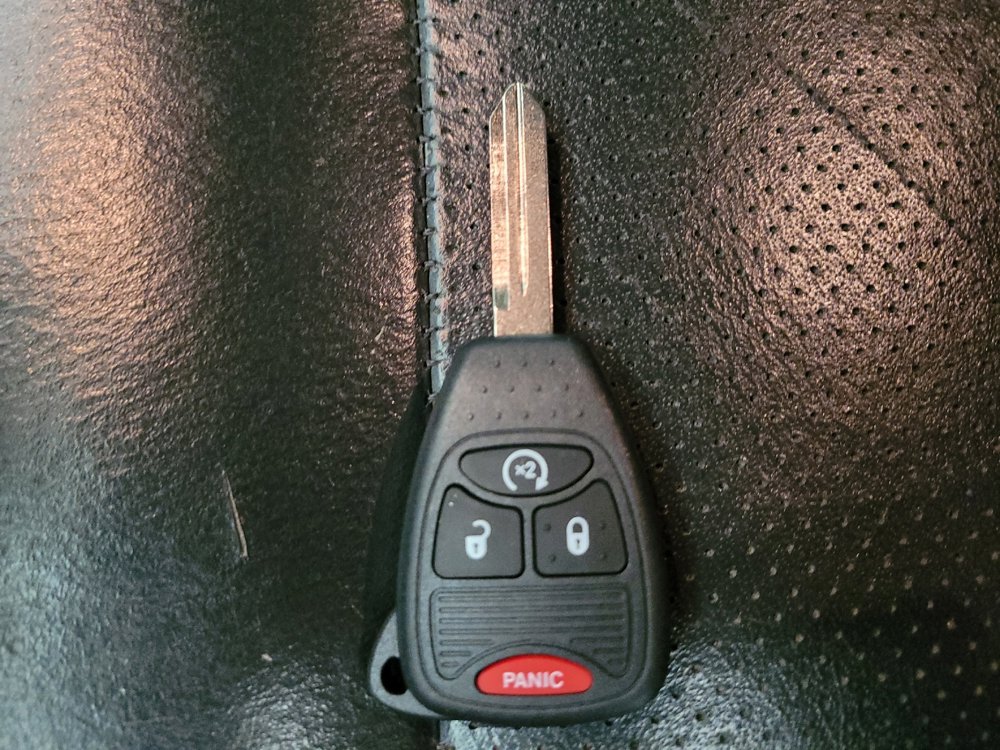 Used 2016 Jeep Compass High Altitude FWD image 32