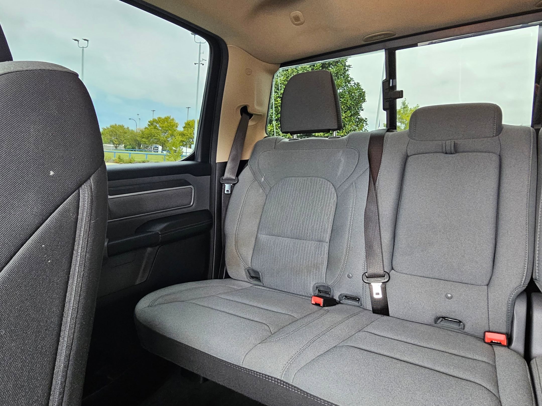 Used 2020 RAM 1500 Big Horn image 24