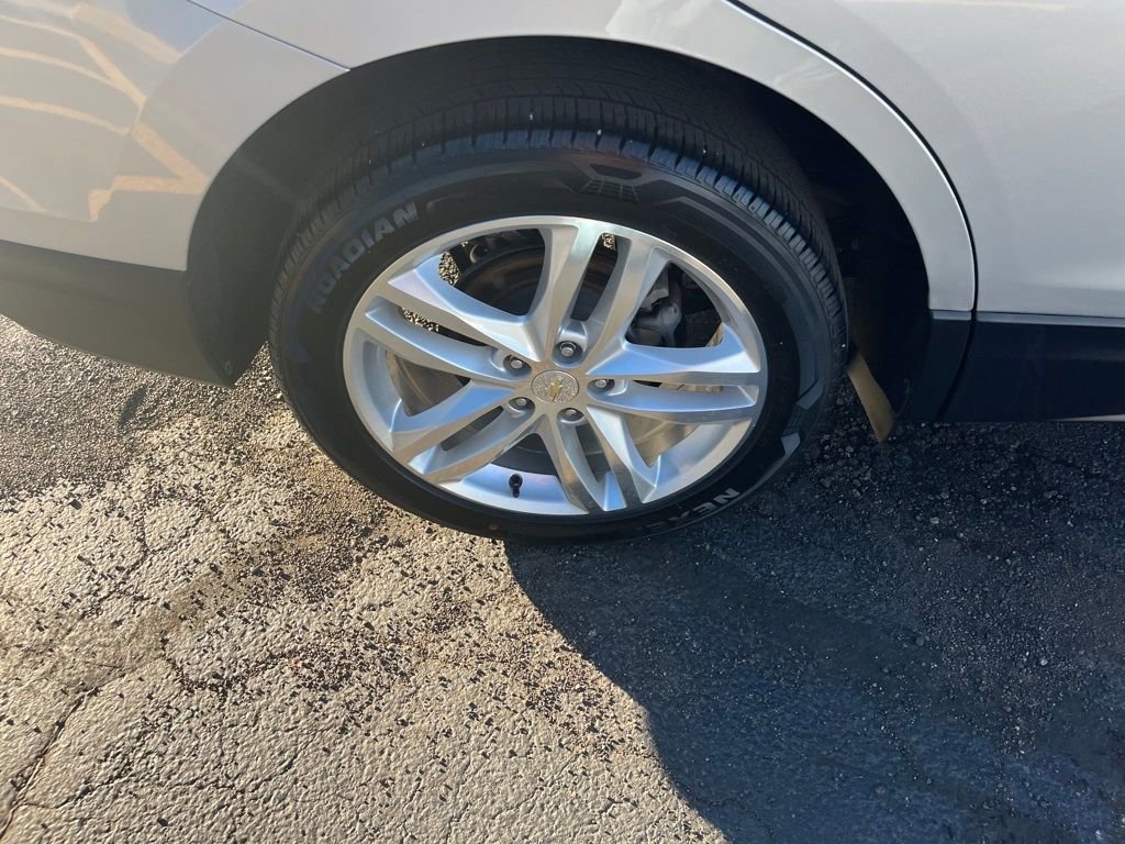 Used 2019 Chevrolet Equinox Premier image 57