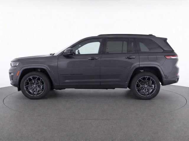 Used 2024 Jeep Grand Cherokee L Summit w/ Advanced Protech Group IV AWD/4WD image 6