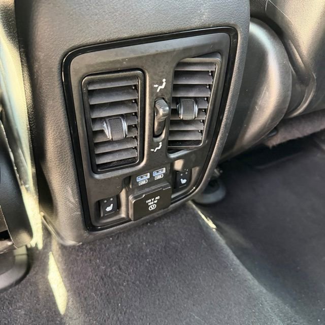 Used 2024 Dodge Durango GT AWD/4WD image 36