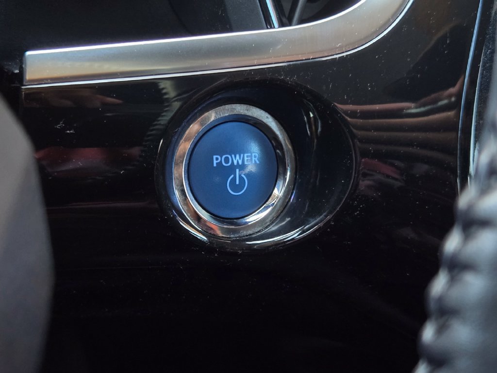 Used 2022 Toyota Prius Prime XLE FWD image 21