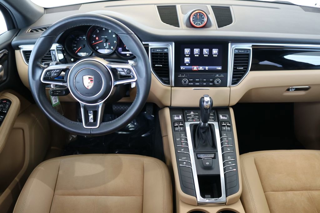Used 2018 Porsche Macan Sport Edition image 20