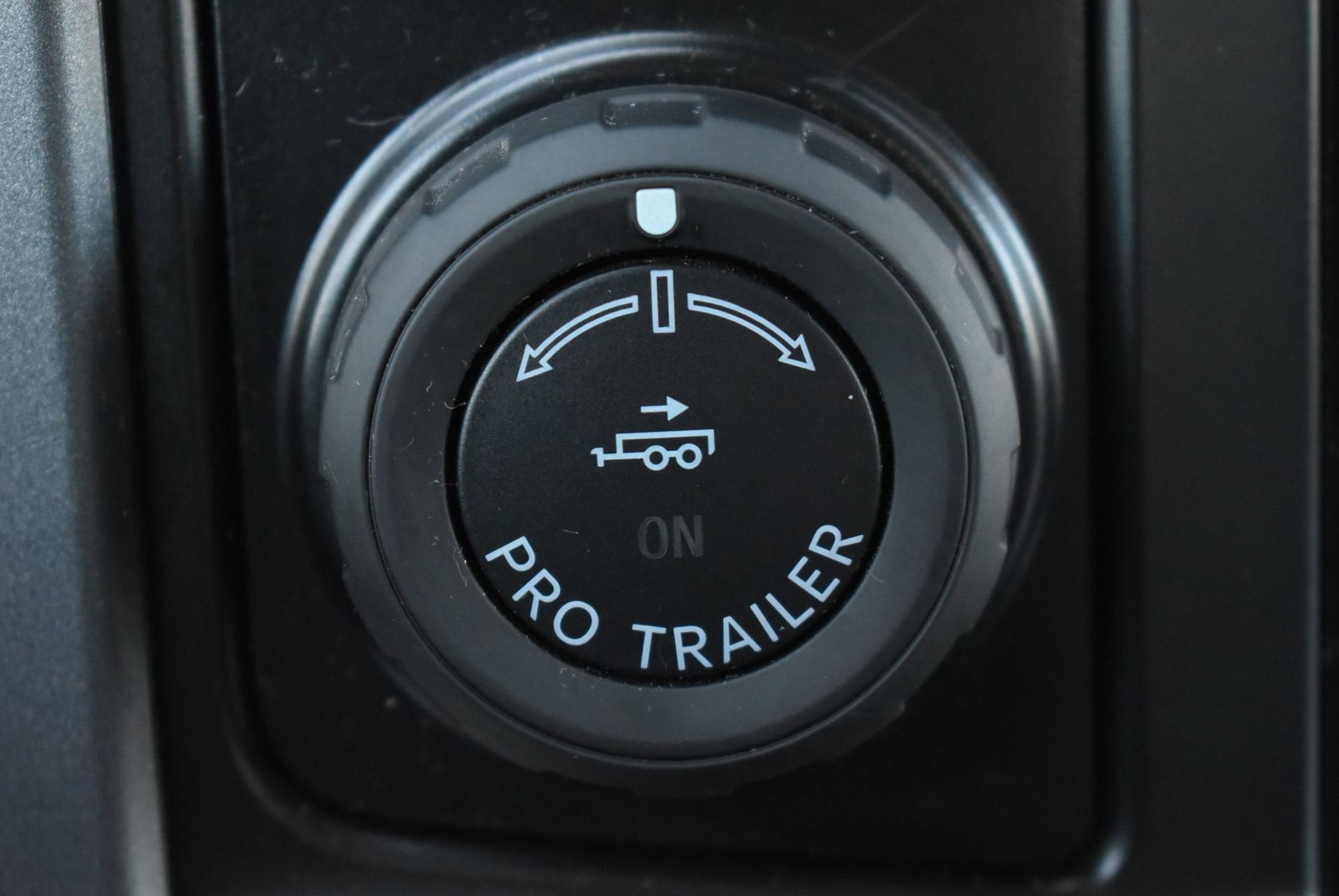 Used 2023 Ford F150 Lariat w/ Trailer Tow Package AWD/4WD image 28