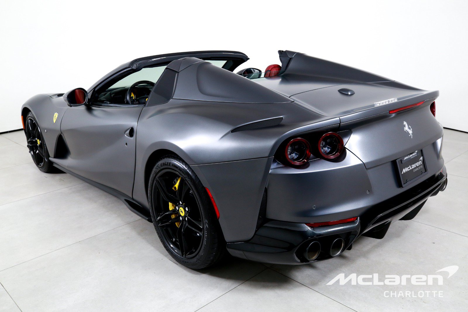 Used 2021 Ferrari 812 GTS RWD image 7