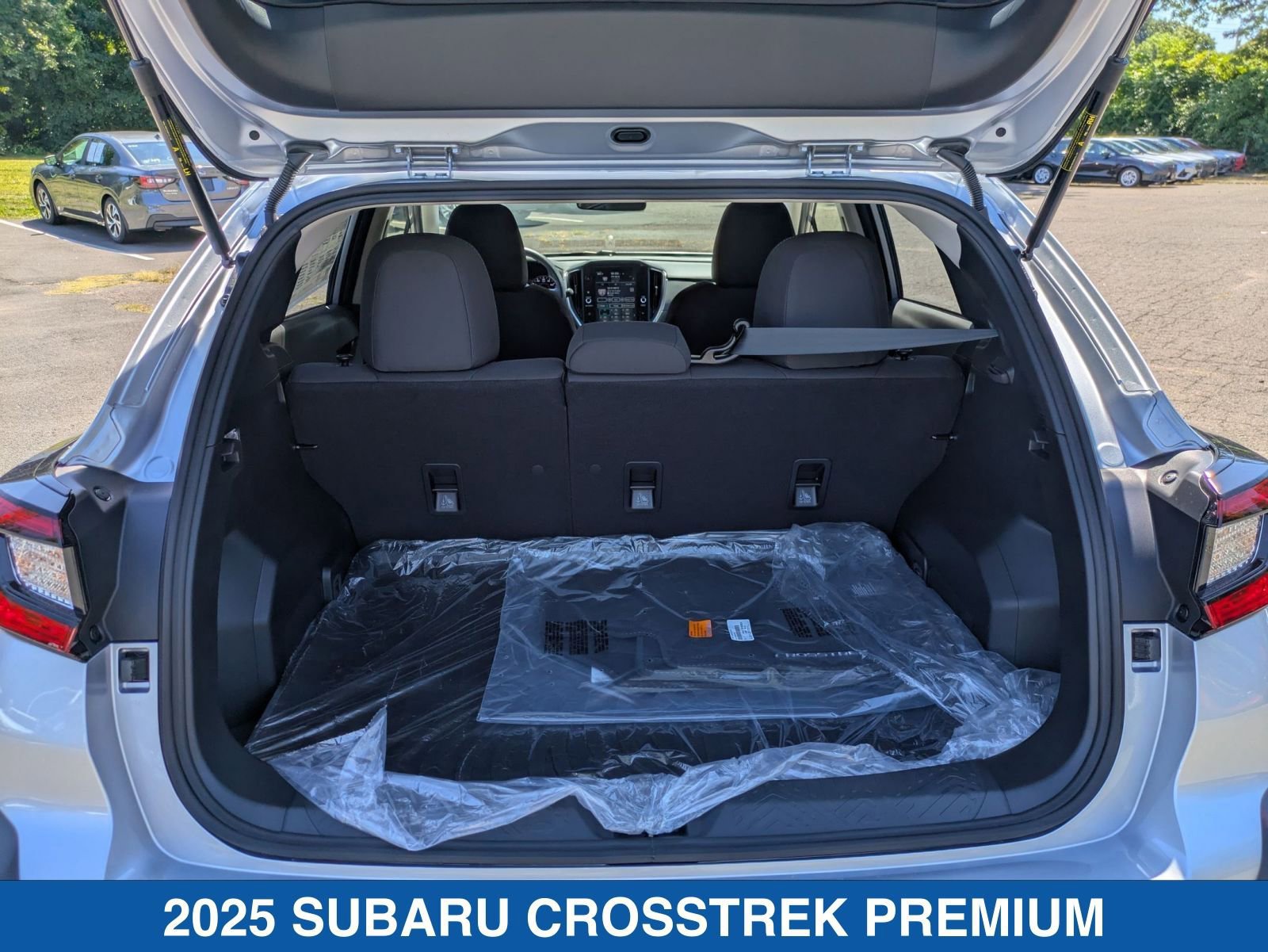 Certified 2025 Subaru Crosstrek 2.0i Premium image 19