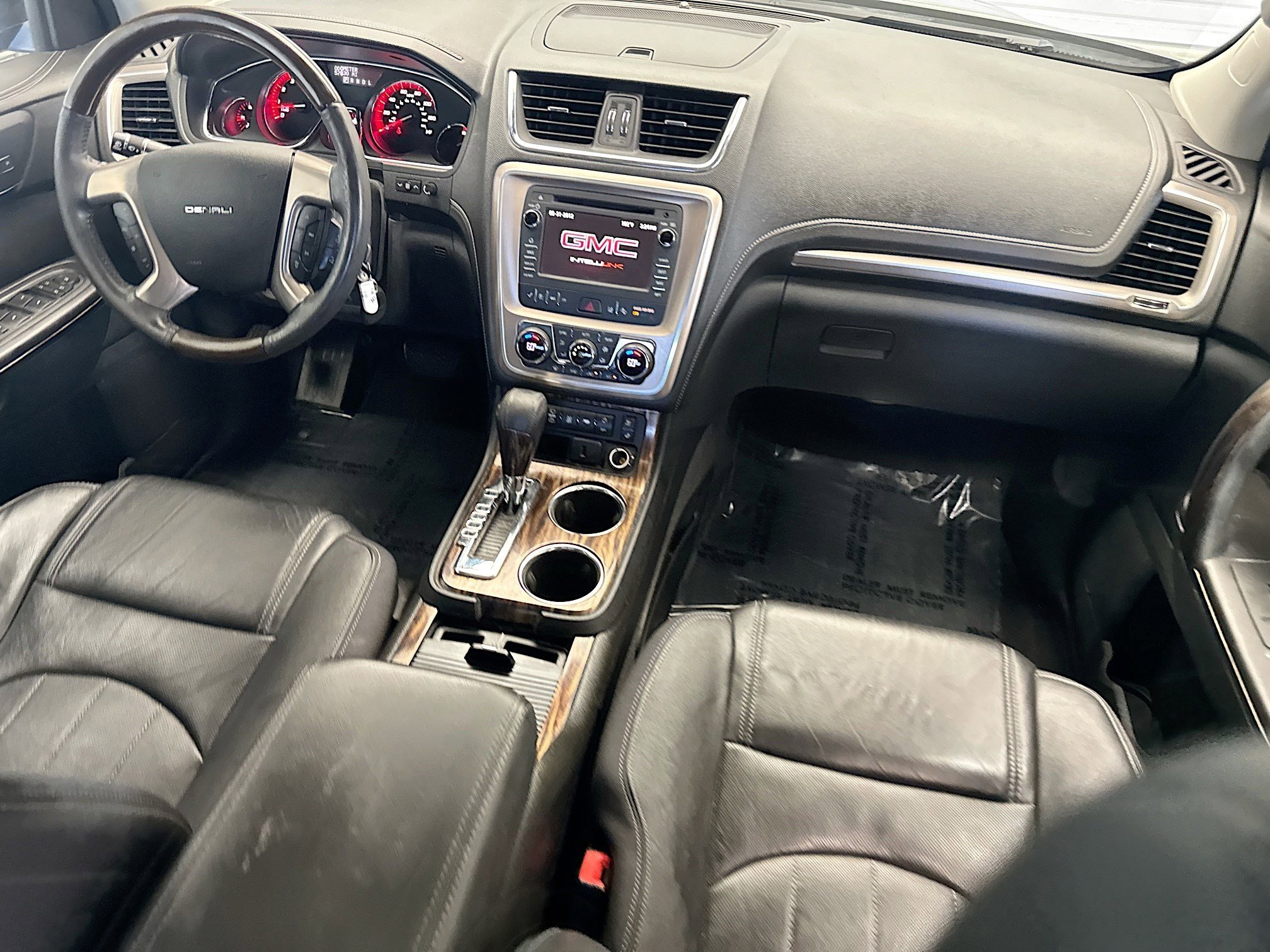 Used 2015 GMC Acadia Denali image 12