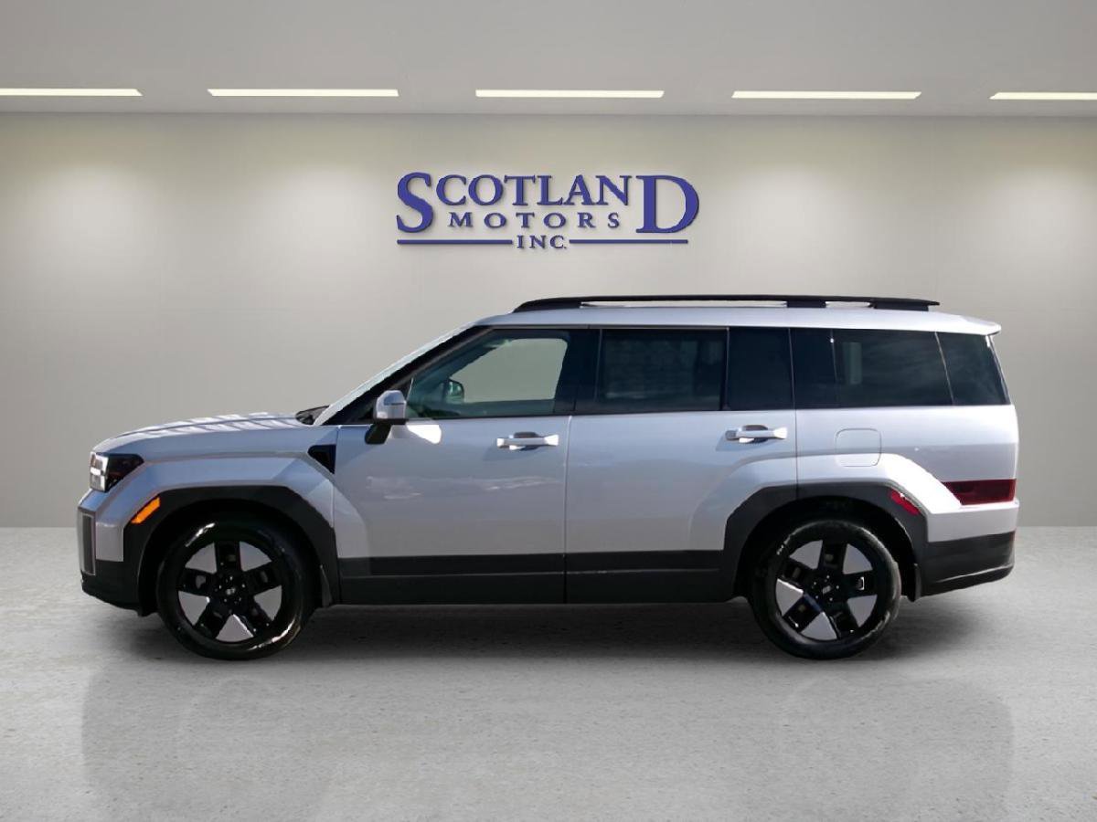 Used 2026 Hyundai Santa Fe SEL image 1