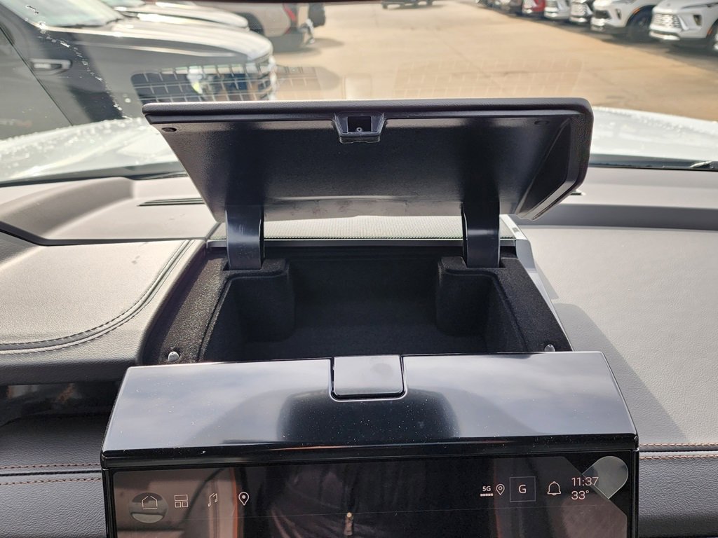 New 2026 GMC Yukon AT4 image 31