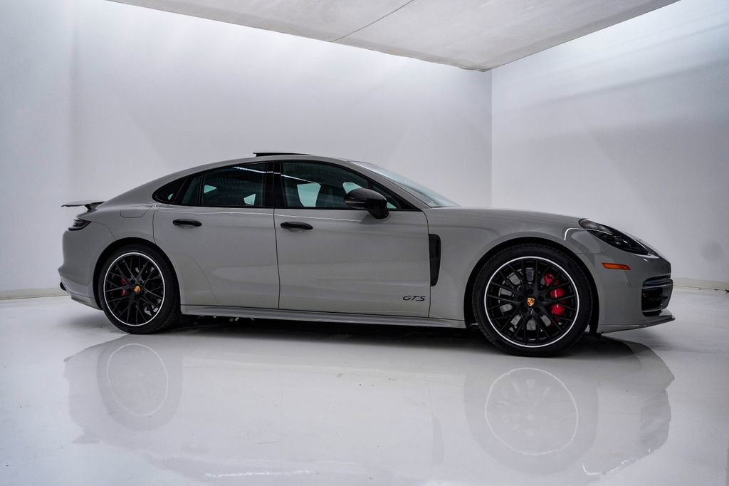 Used 2023 Porsche Panamera GTS AWD/4WD image 9