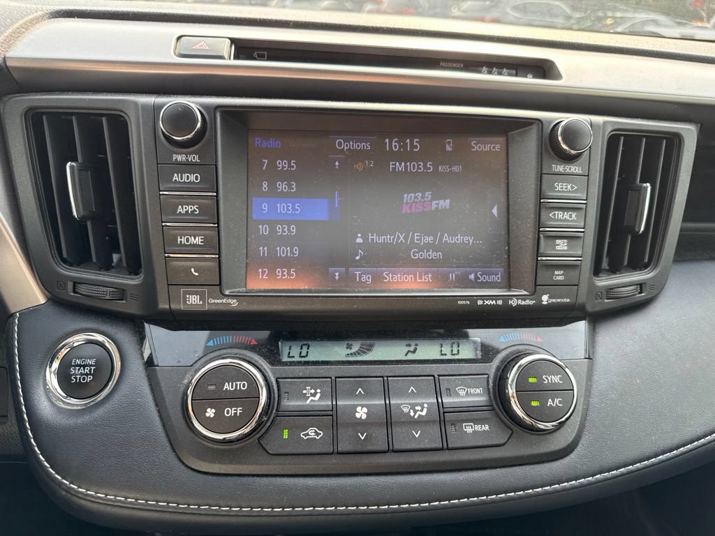 Used 2018 Toyota RAV4 Limited w/ Advanced Technology Package AWD/4WD image 19