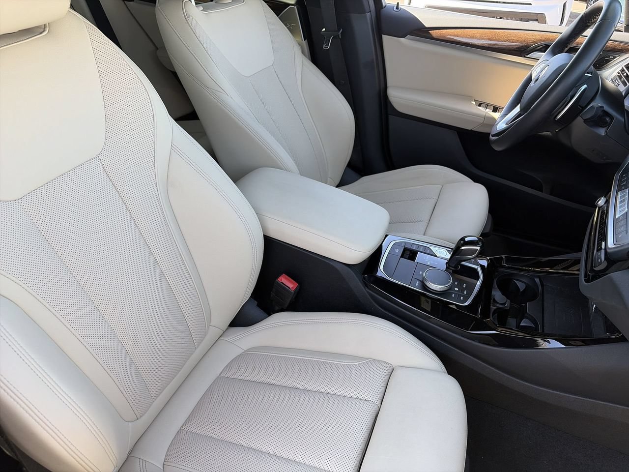 Used 2024 BMW X3 sDrive30i w/ Convenience Package w/ZPA RWD image 10