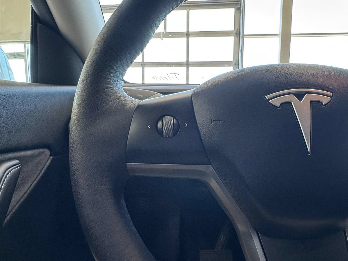 Used 2021 Tesla Model Y Long Range AWD/4WD image 69