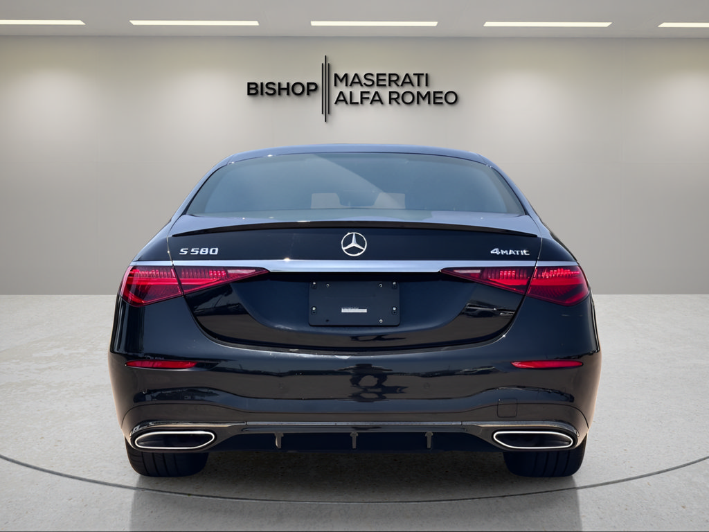 Used 2023 Mercedes-Benz S 580 4MATIC Sedan w/ AMG Line image 4