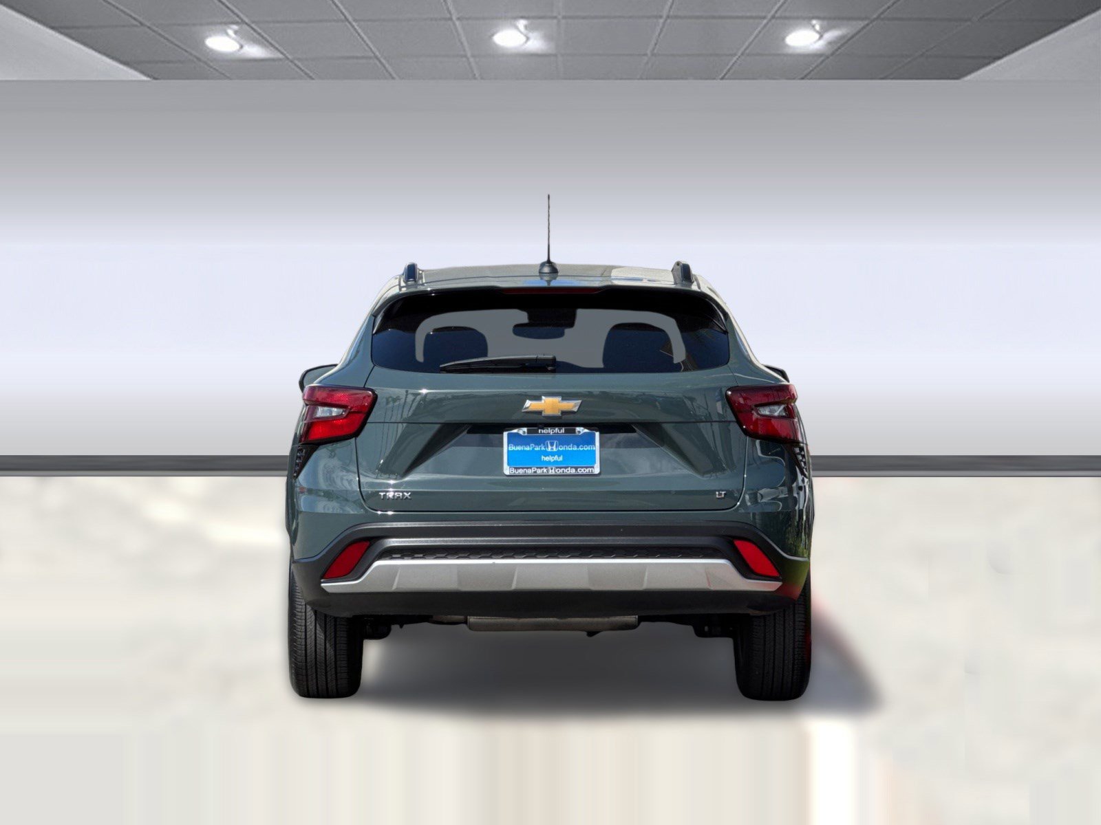 Used 2025 Chevrolet Trax LT image 9