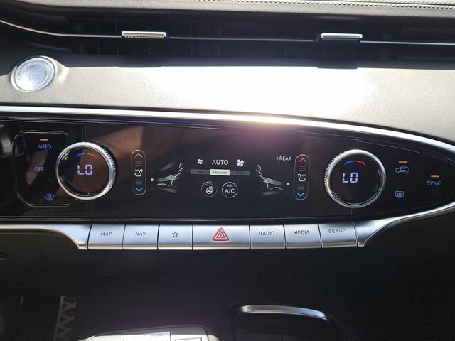 Used 2022 Genesis GV70 3.5T Sport w/ Sport Prestige Package AWD/4WD image 11